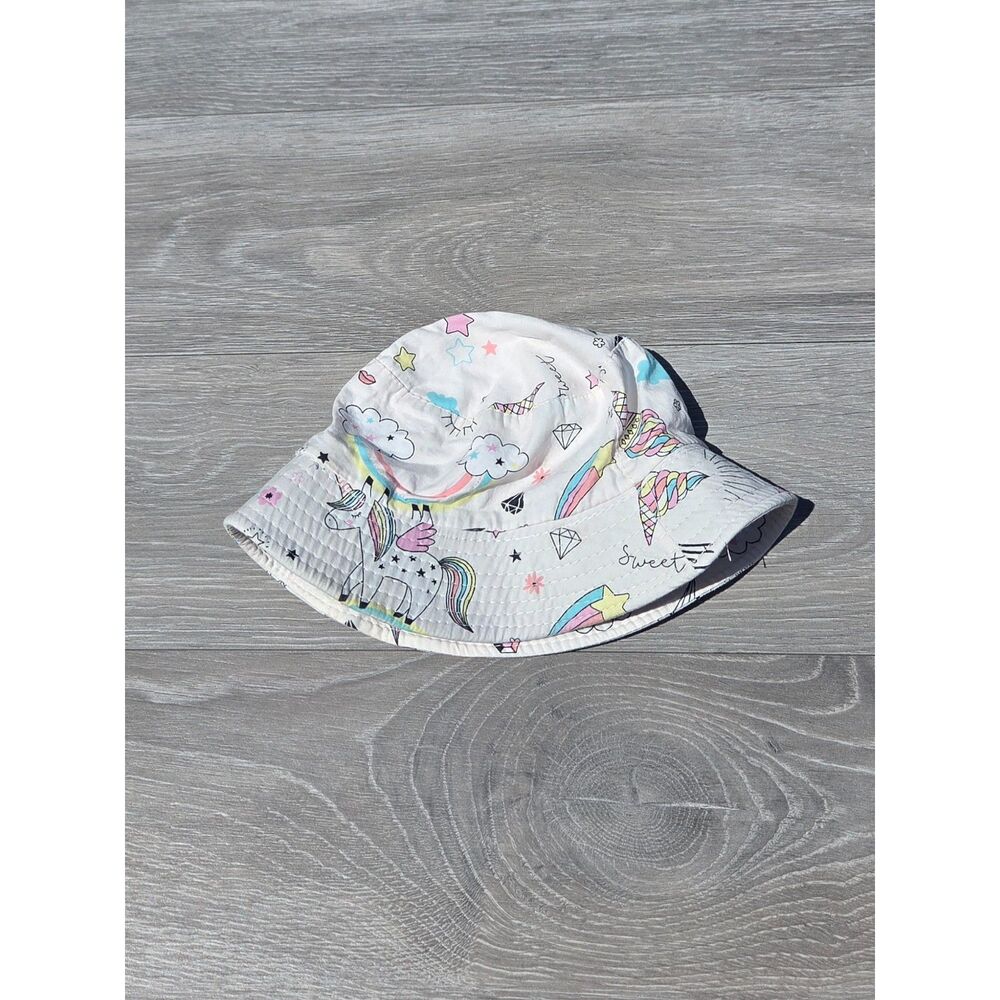 SHEIN Unicorn Floppy Bucket Hat